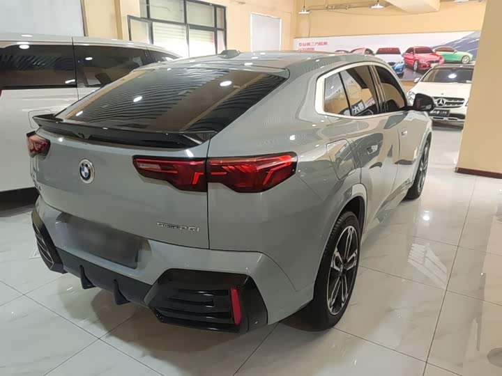 Фото 7 - BMW X2