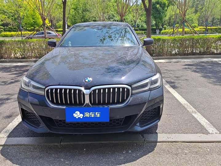 Фото 2 - BMW 5 Series