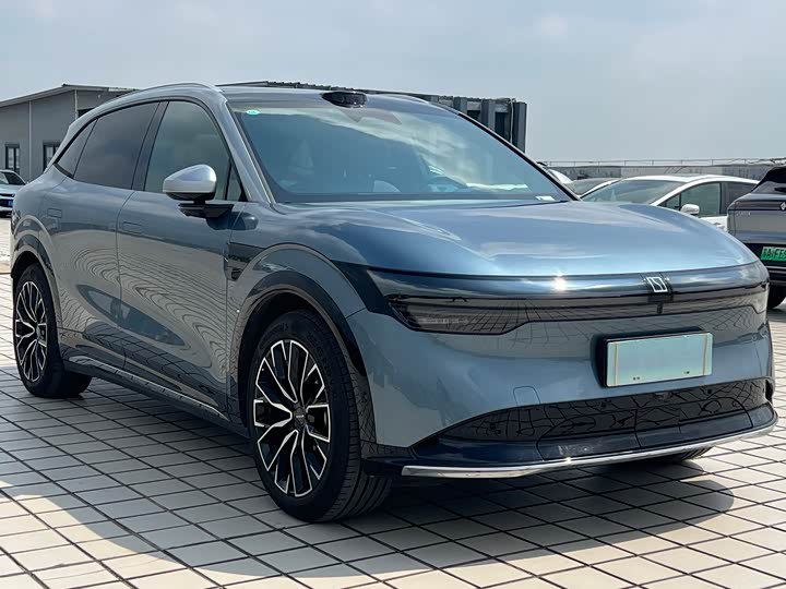 Zeekr 7X 2025 2025款 100kWh 长续航四驱智驾版