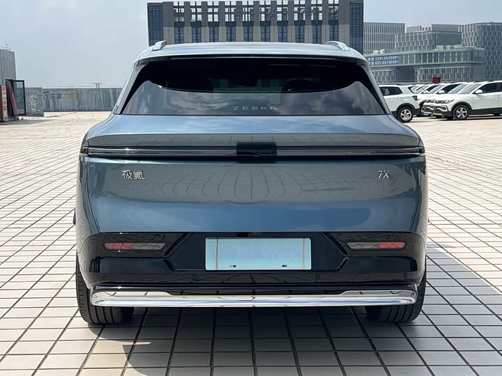 Zeekr 7X 2025 2025款 100kWh 长续航四驱智驾版
