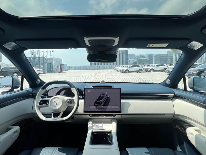 Zeekr 7X 2025 2025款 100kWh 长续航四驱智驾版