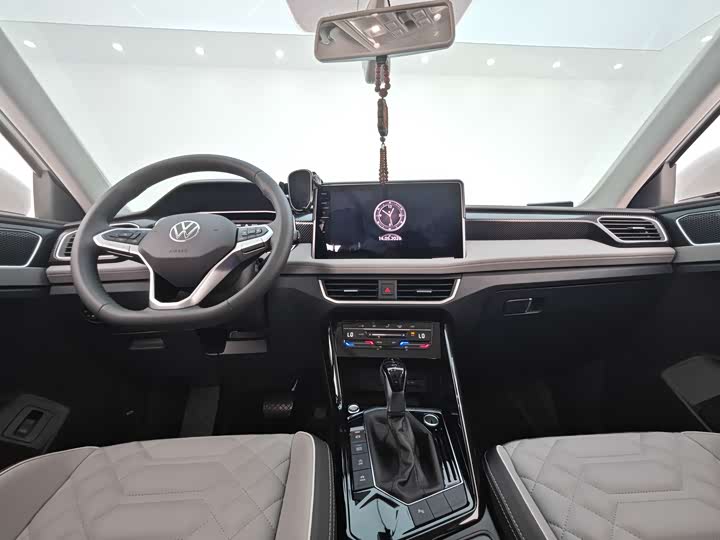 Фото 9 - Volkswagen Tayron
