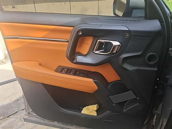 Haval H-Dog Hybrid 2023 2023款 DHT-PHEV 105km 潮电版Plus