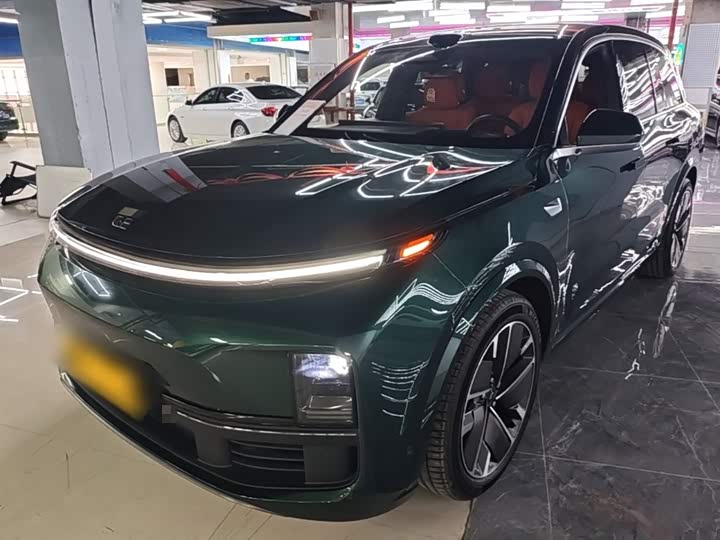 Zdjęcie 1 - LiXiang L8