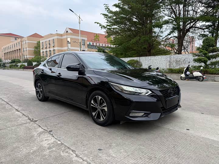 Zdjęcie 3 - Nissan Sylphy