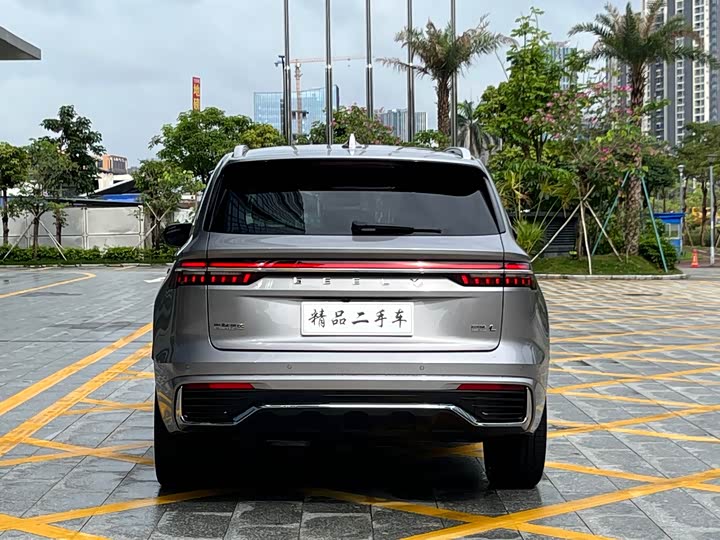 Photo 5 - Geely Monjaro
