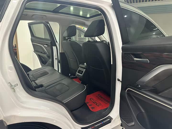 Фото 8 - Haval H6