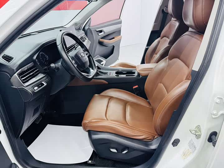 Geely Vision X6 2021 2021款 PRO 1.4T 自动尊贵型