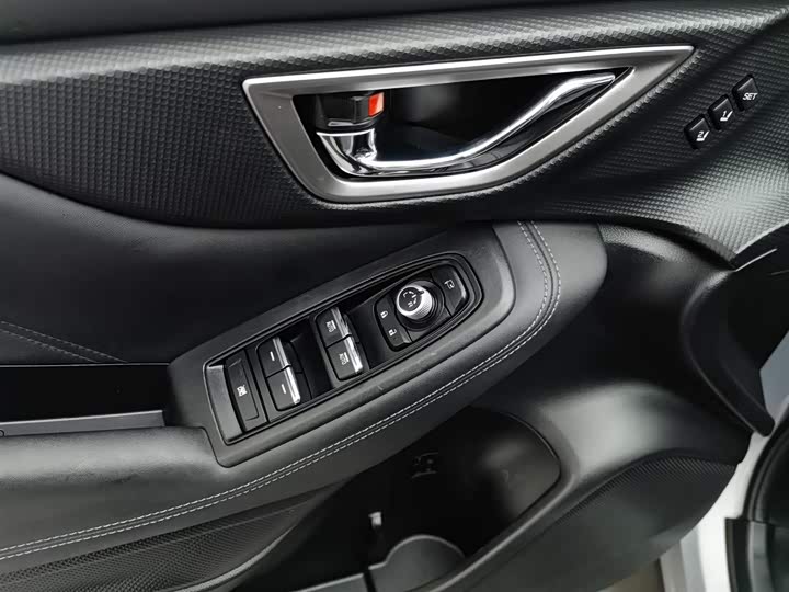 Subaru Forester 2021 2021款 2.0i 豪华版EyeSight