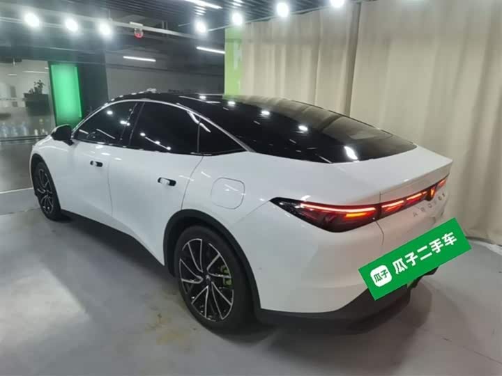 BAIC Arcfox Alpha S5 2025 2025款 560MAX 185kW