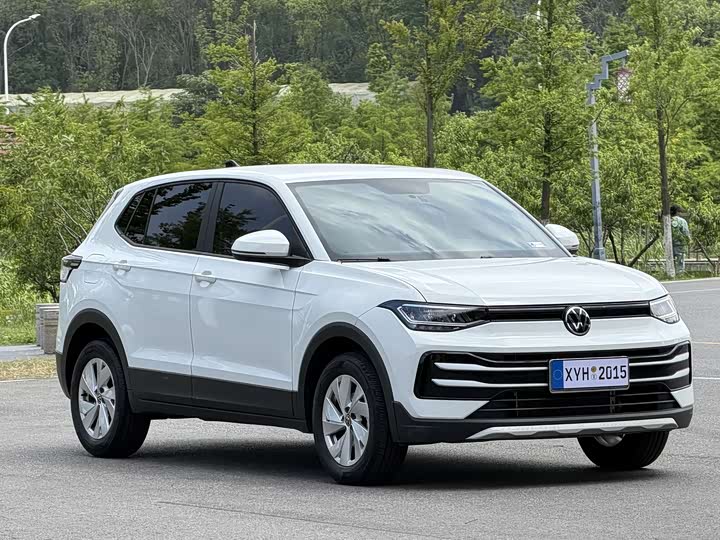 Фото 3 - Volkswagen Tharu