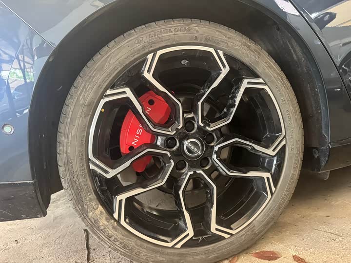 Zdjęcie 5 - Nissan N7