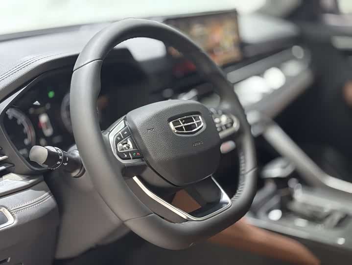 Geely Vision X6 2021 2021款 PRO 1.4T 自动尊贵型