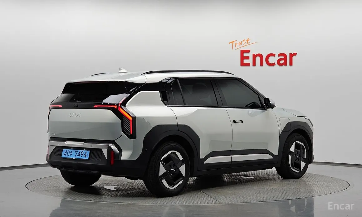 Фото 2 - Kia EV3