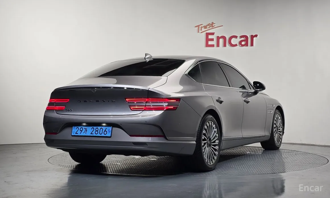 2021 Genesis G80