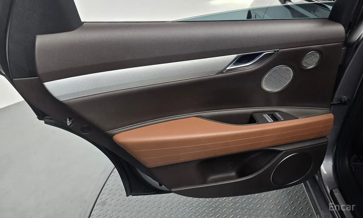 Genesis G80 2021 e-AWD
