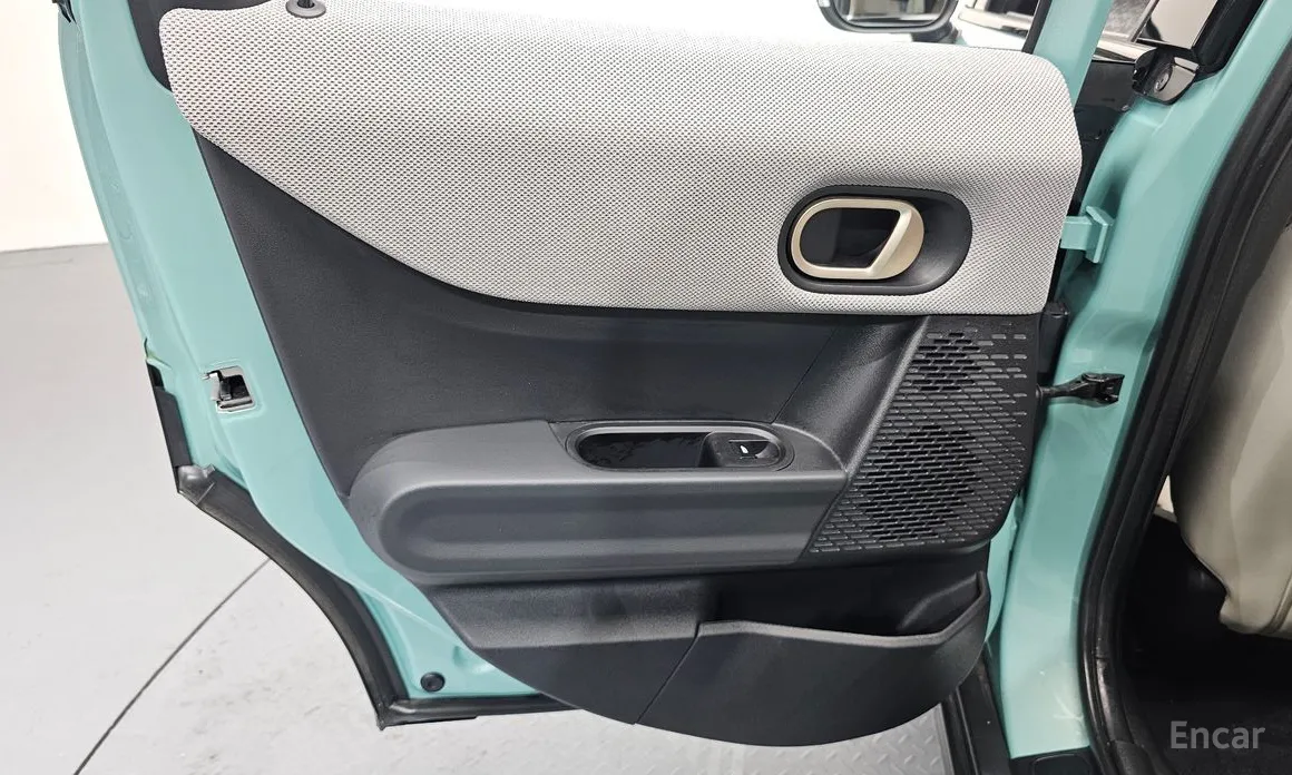 Mini Cooper 2024 5 Door Favoured