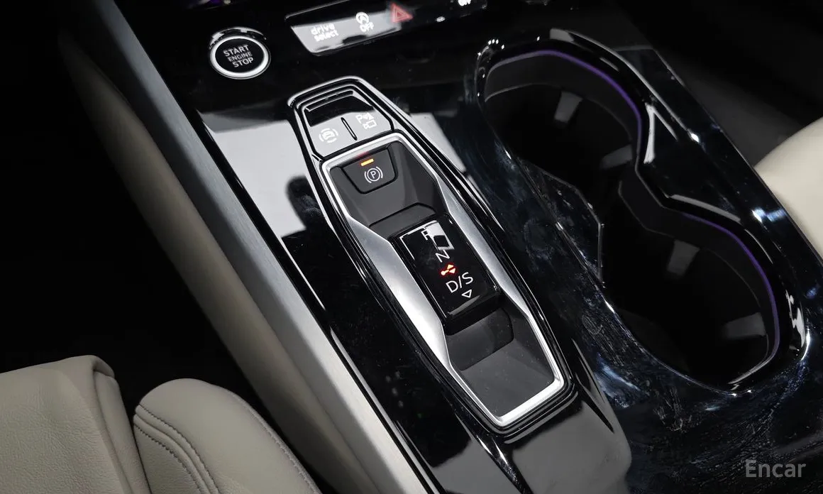 Audi A5 2025 40 TFSI Quattro S Line Black Edition