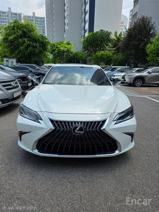 Lexus ES 2018 Executive