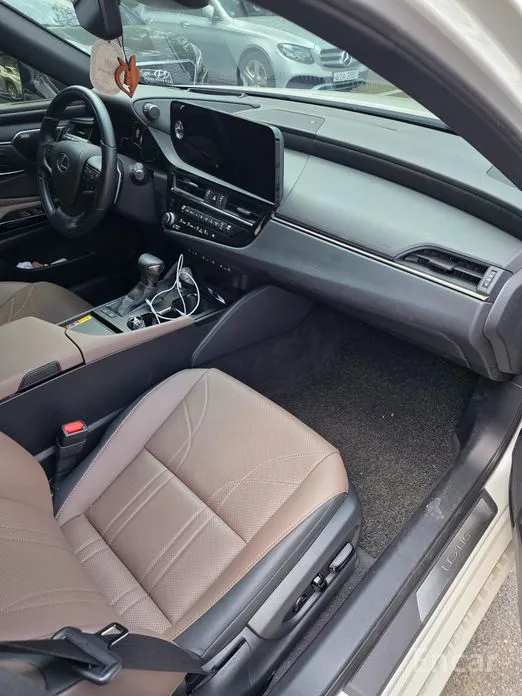 Lexus ES 2018 Executive