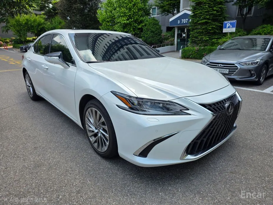 Lexus ES 2018 Executive