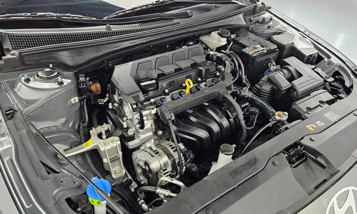 Hyundai Avante 2023 1.6