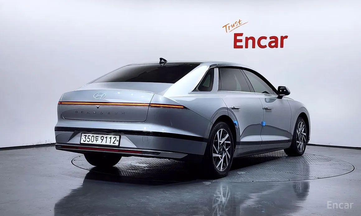 Zdjęcie 2 - Hyundai Grandeur