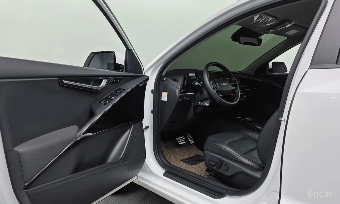 Фото 10 - Kia Niro