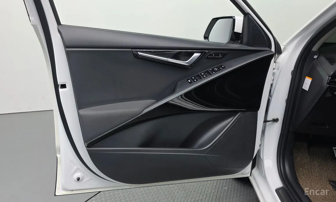 Фото 24 - Kia Niro