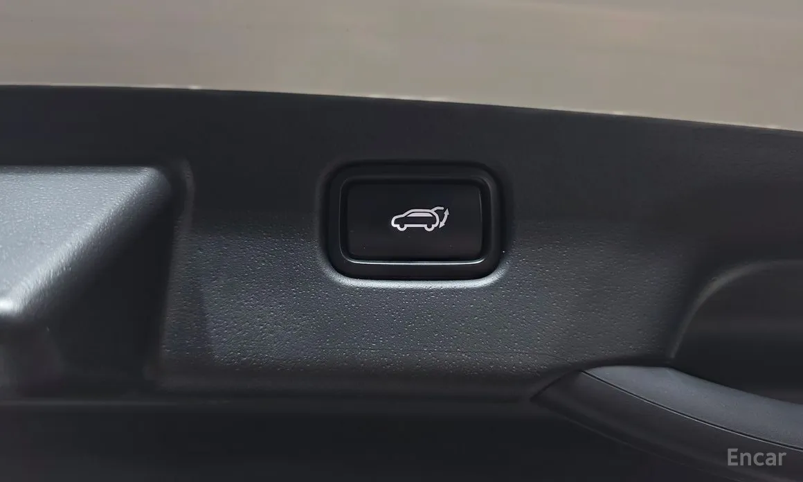 Фото 28 - Kia Niro