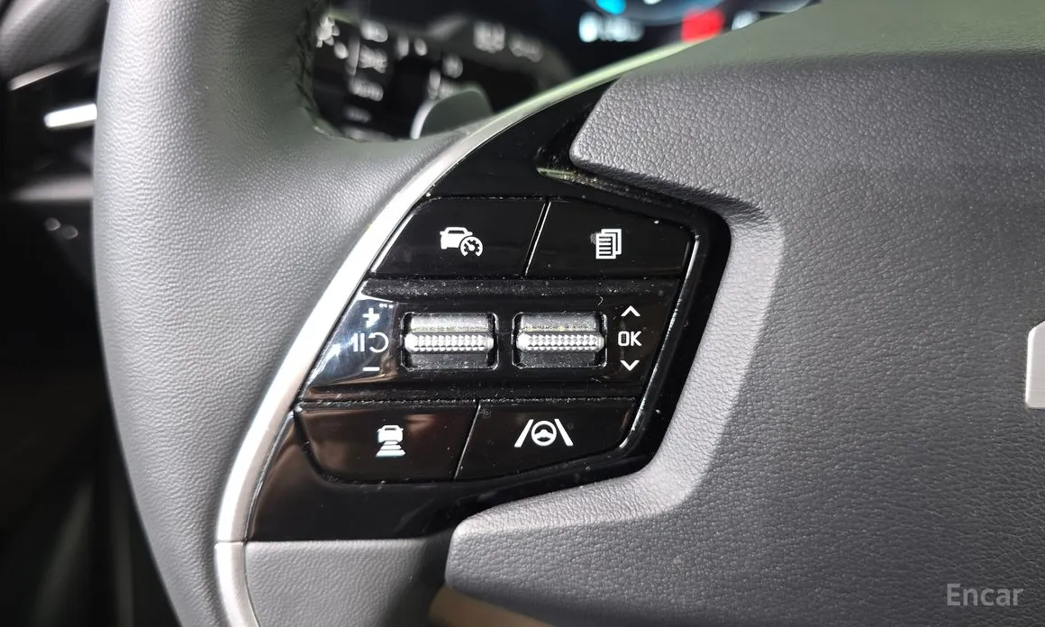 Фото 33 - Kia Niro