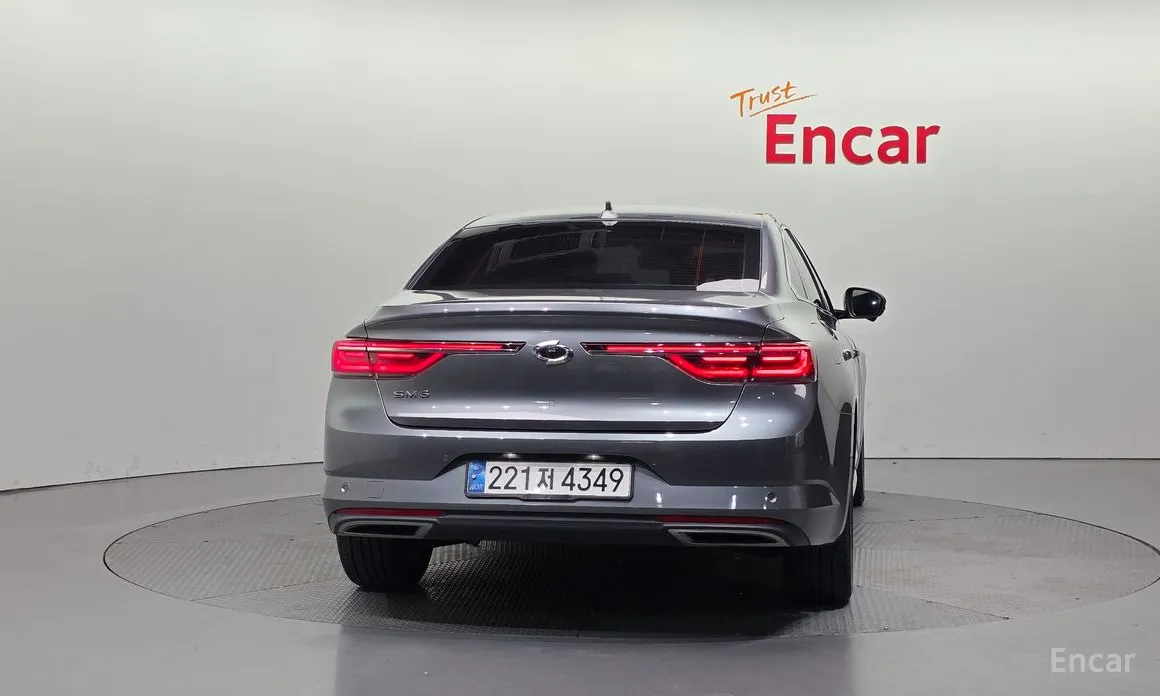 2020 Renault SM6