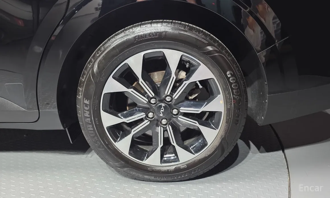 Фото 21 - Kia Carnival