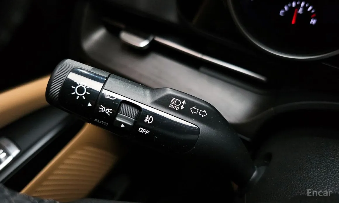 Фото 29 - Kia Carnival