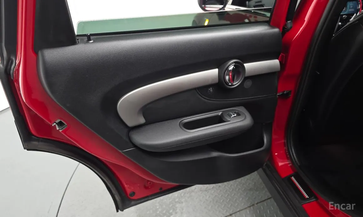 Фото 25 - Mini Clubman