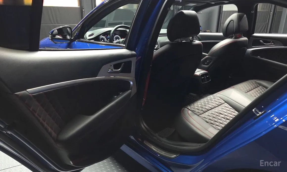 Photo 26 - Genesis G70