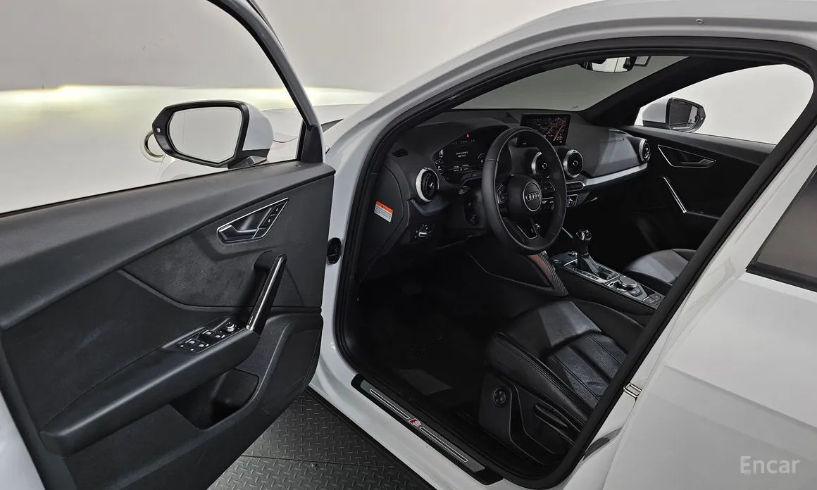 Audi Q2 2017 35 TDI Premium