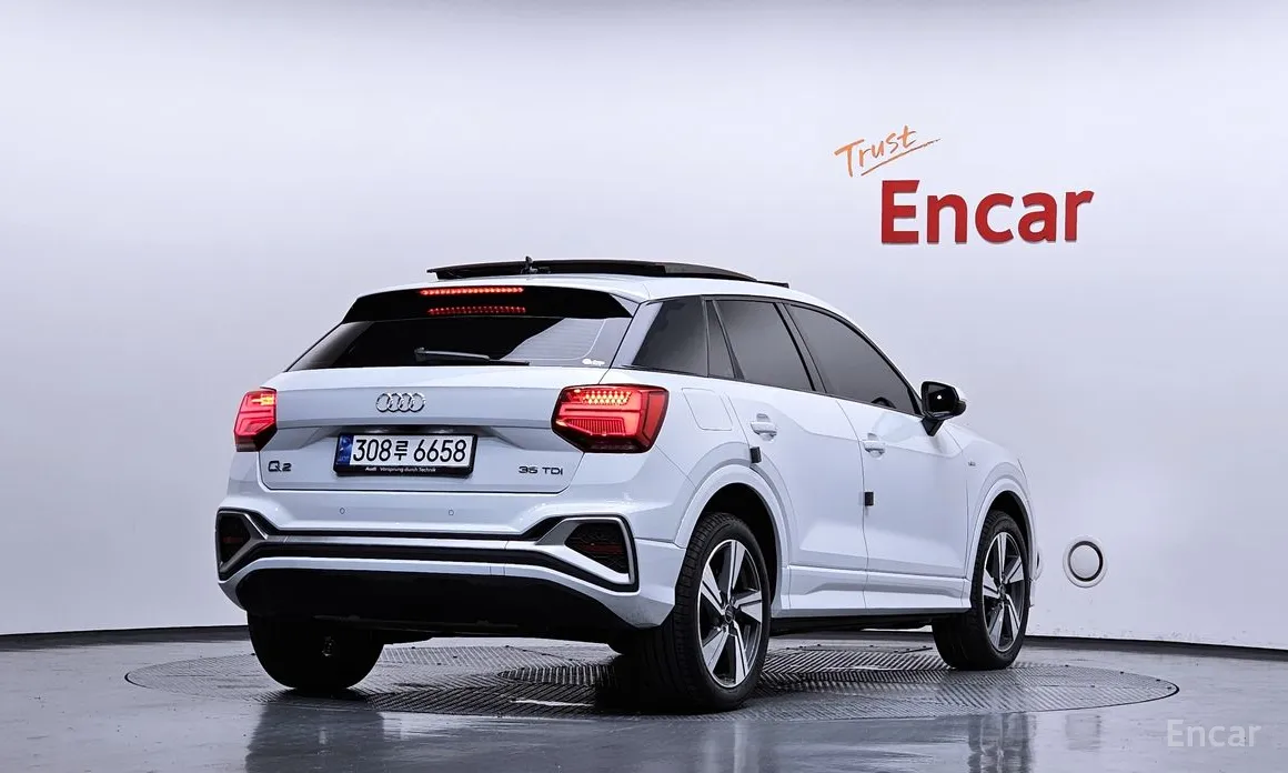 Audi Q2 2017 35 TDI Premium