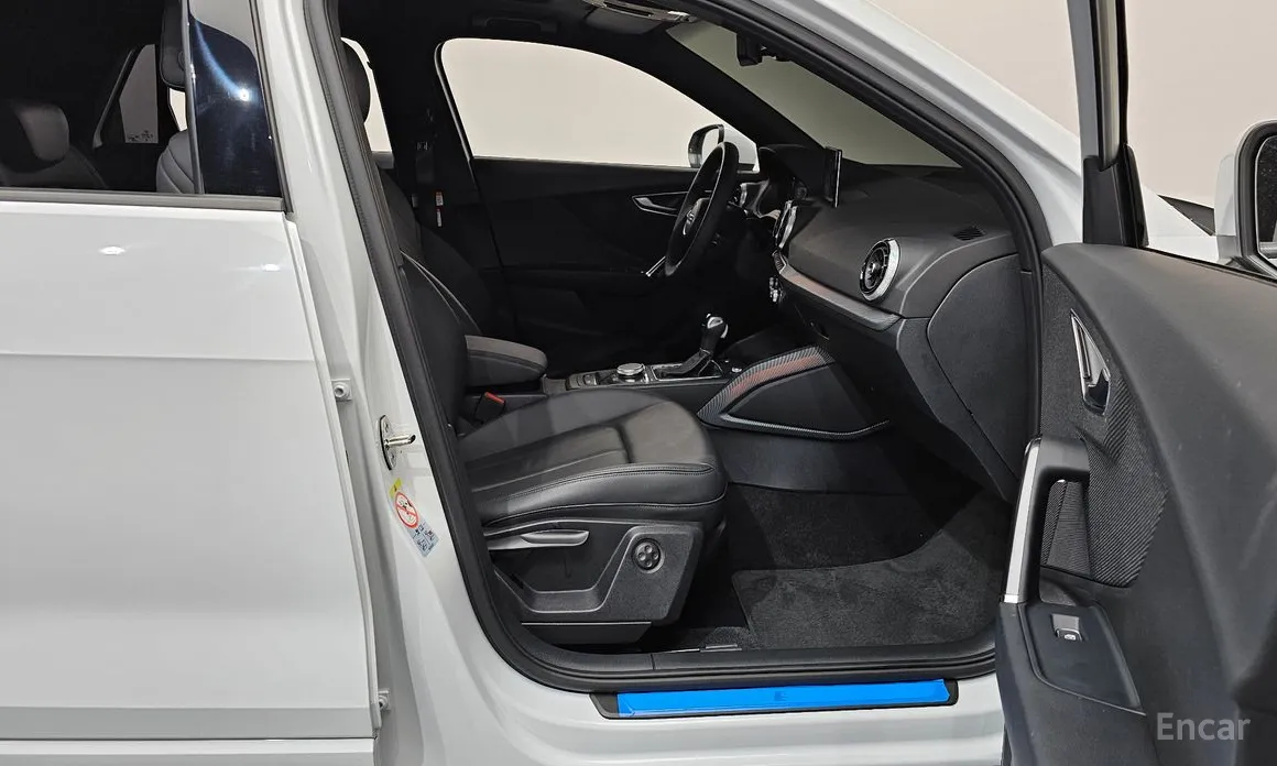 Audi Q2 2017 35 TDI Premium