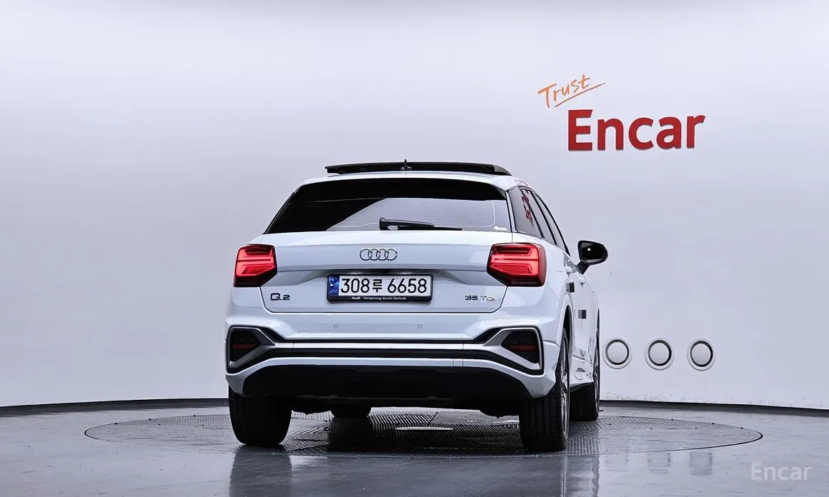 Audi Q2 2017 35 TDI Premium