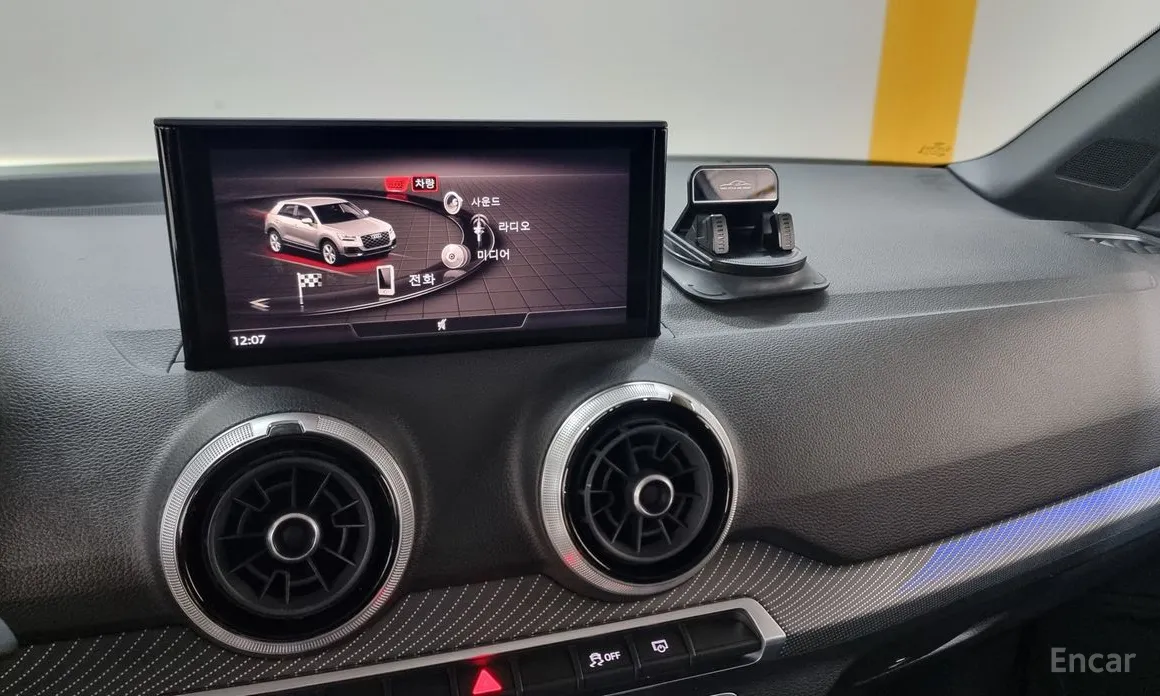 Audi Q2 2017 35 TDI Premium