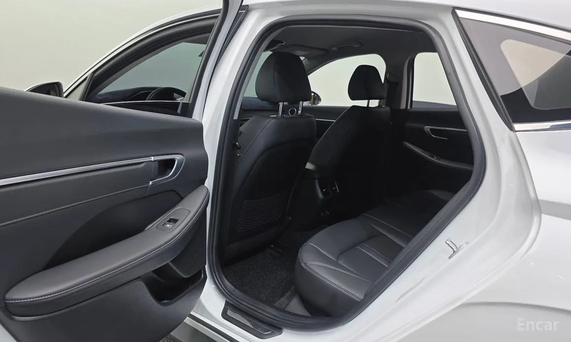 Zdjęcie 17 - Hyundai Sonata