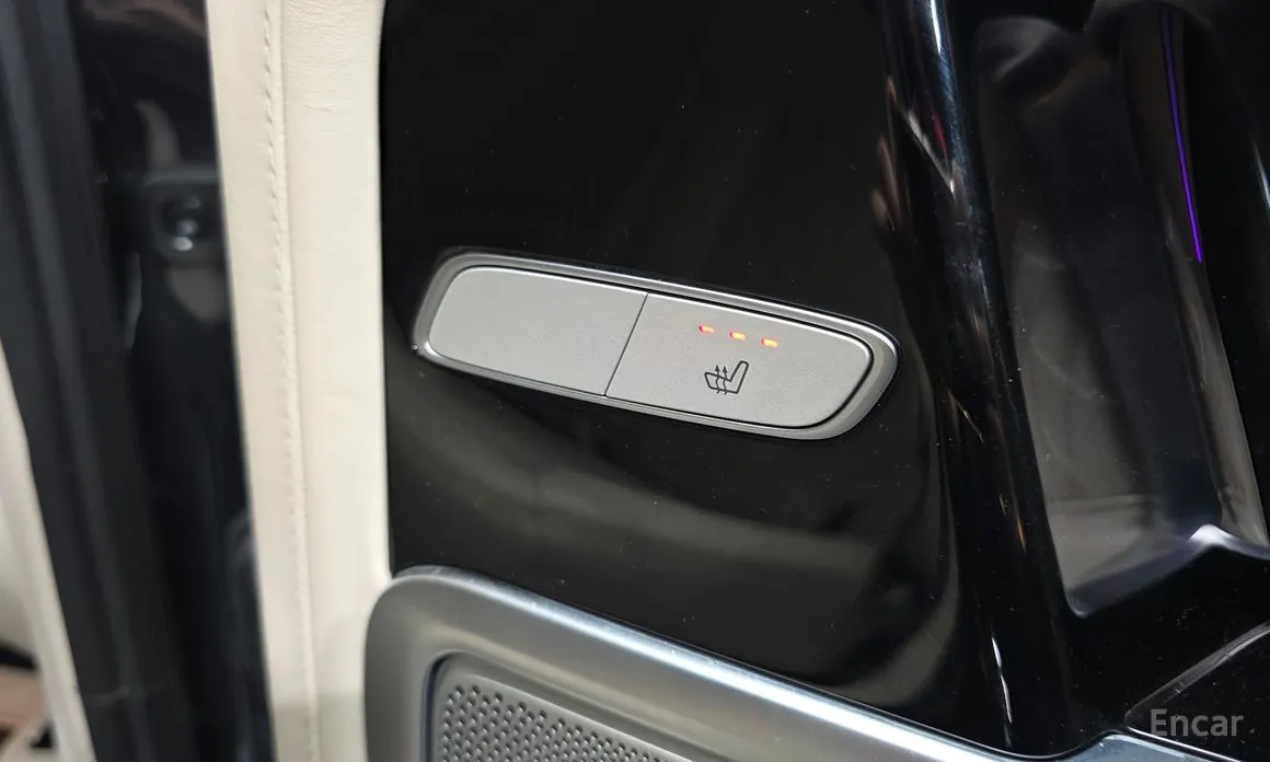 Mercedes-Benz G-Class 2019 AMG G63 Manufaktur
