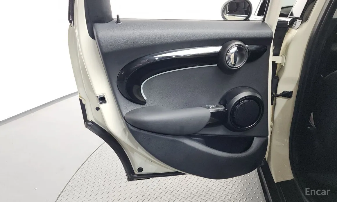 Mini Cooper 2001 5Door Classic