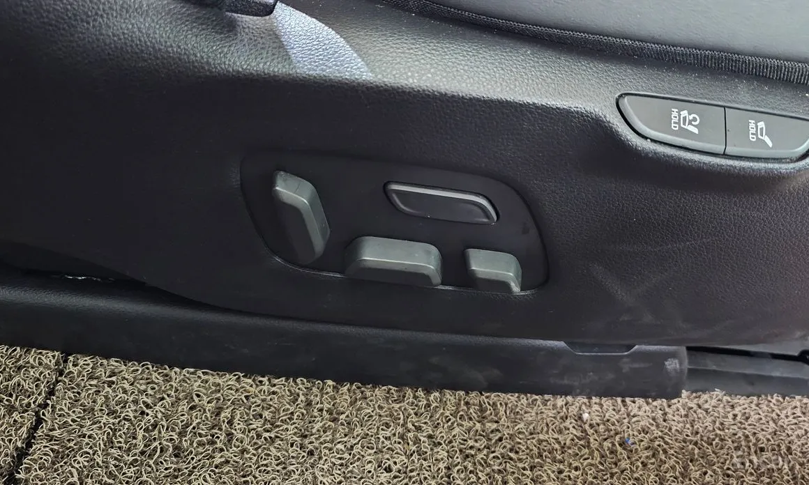Фото 30 - Kia Carnival