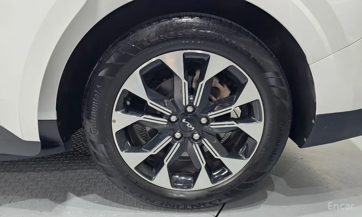 Фото 5 - Kia Carnival