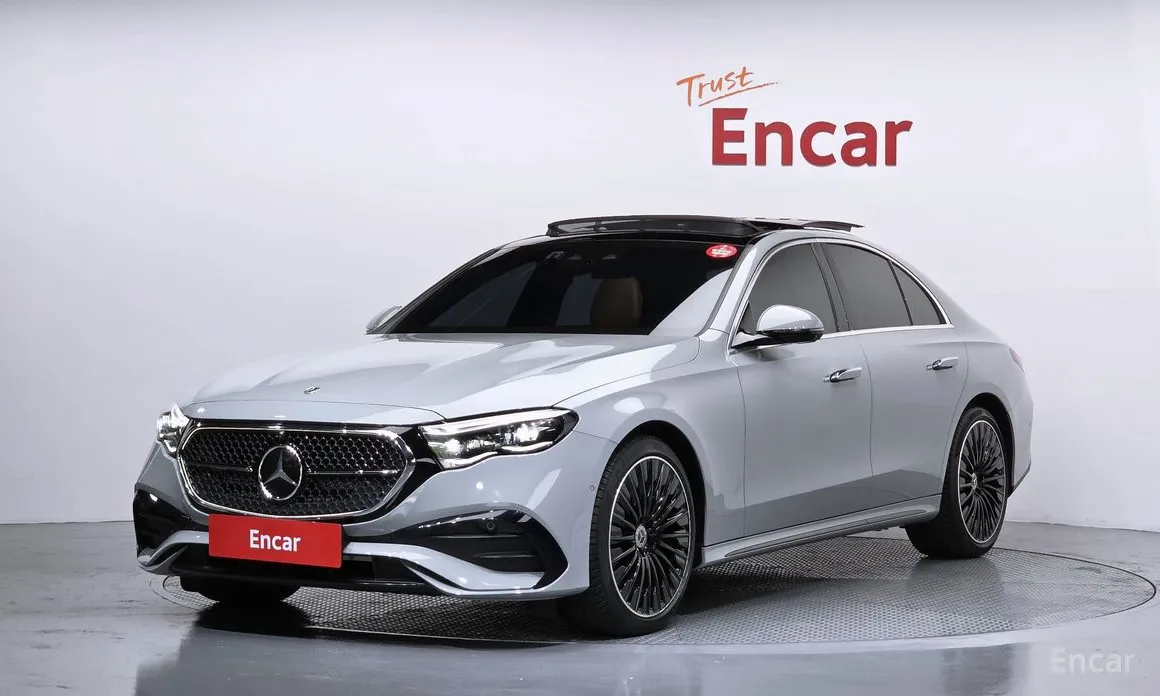 Mercedes-Benz E-Class 2024 E300 4MATIC AMG Line Premiere Special