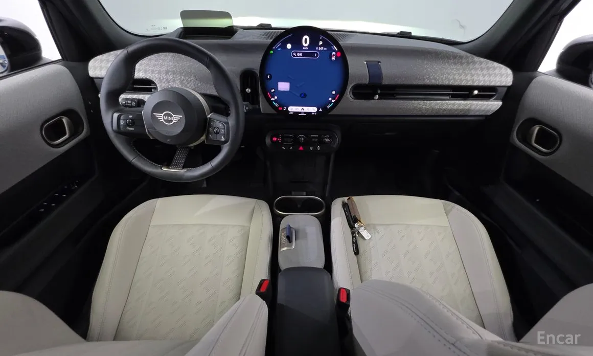 Mini Cooper 2024 5 Door Favoured