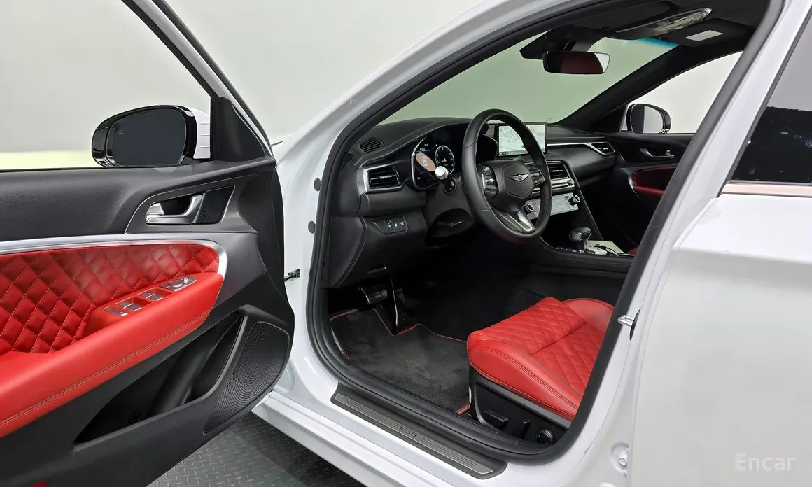 Genesis G70 2020 Gasoline 2.5T 4WD