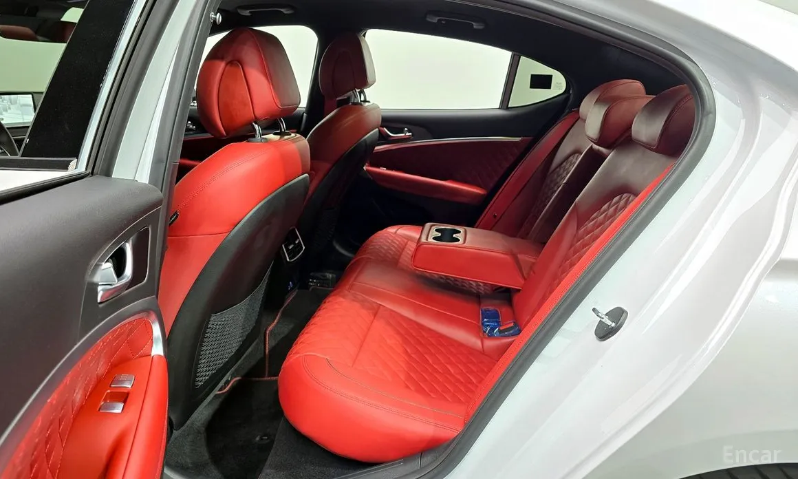 Genesis G70 2020 Gasoline 2.5T 4WD